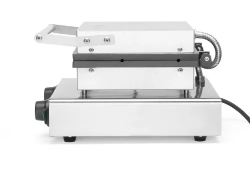 ADU-212165-4.jpg