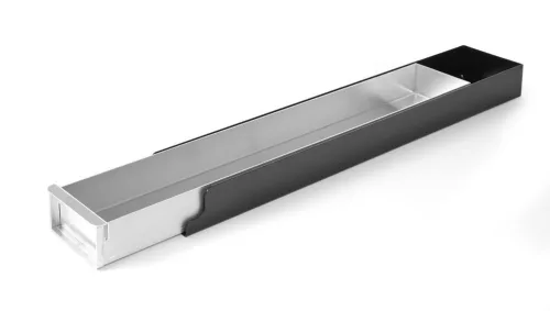 ADU-689851-3.jpg