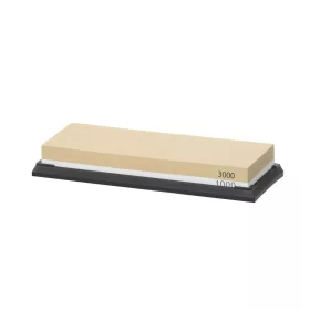ADU-820704.jpg
