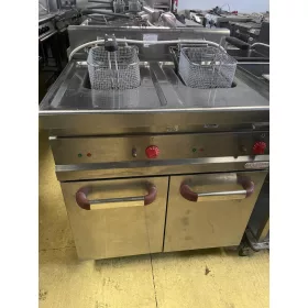   Berto's E7F10-8M elektromos olajsütő - 10+10 literes - 2 aknás (12 kW) - 700-as széria - Bertos