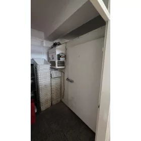   Hűtőkamra, 15 m³, +1 / +10 °C, 250x350x210 cm (belső állványzat nélkül)