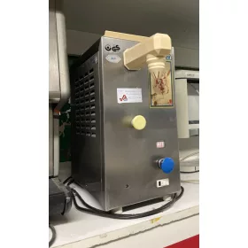 Caprigniani Mini - pultos tejszínhabgép
