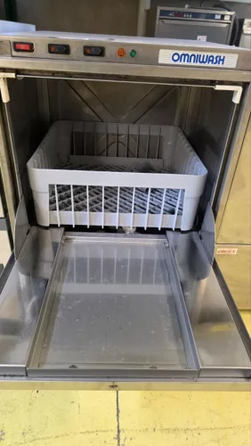 OMNIWASH SE40 ipari pohármosogató – 230 V, 3,15 kW - 40x40 cm