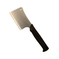 Kések / bárdok / fenőacélok / élezők